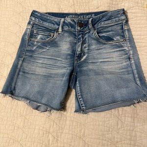 American Eagle Super Super Stretch Midi Shorts